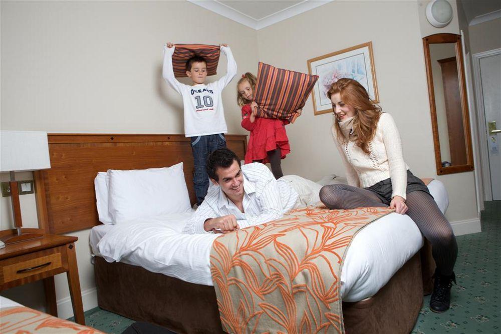 Celtic Ross Hotel & Leisure Centre 로스카베리 외부 사진