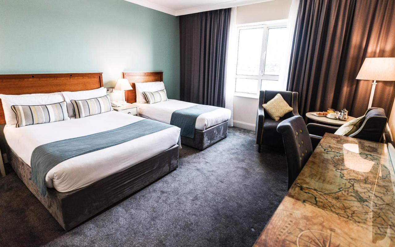 Celtic Ross Hotel & Leisure Centre 로스카베리 외부 사진
